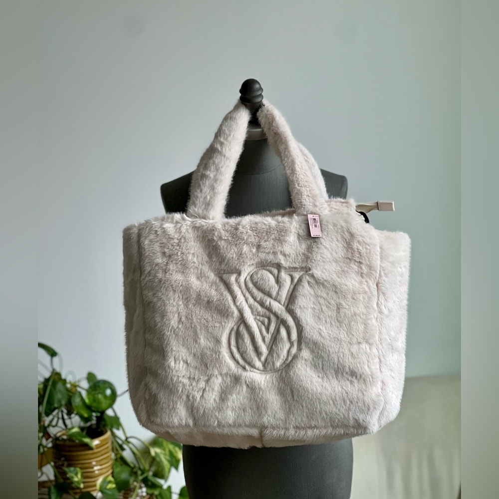 Victoria’s Secret Faux Fur Tote Bag Cream